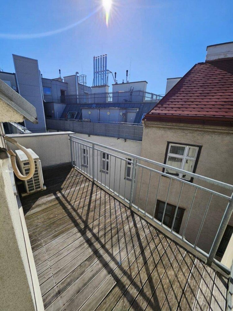 Dúplex de 3 habitaciónes en Alsergrund, Austria No. 256355