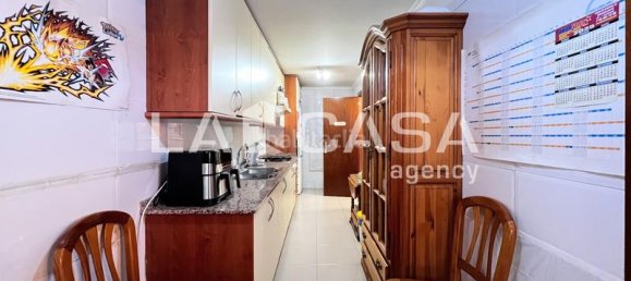 3 bedrooms Apartment in Badalona, Spain No. 162590 7