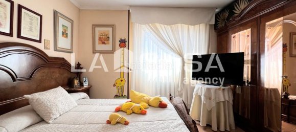 3 bedrooms Apartment in Badalona, Spain No. 162590 10