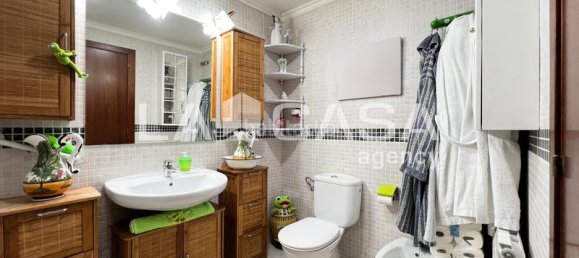 3 bedrooms Apartment in Badalona, Spain No. 162590 22