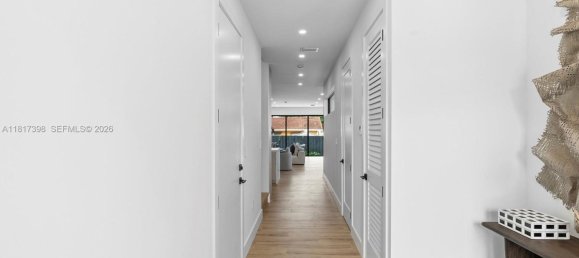 4 dormitorios dúplex en venta en Miami, Miami-Dade, Florida, USA № 614195 15