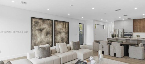 4 dormitorios dúplex en venta en Miami, Miami-Dade, Florida, USA № 614195 21