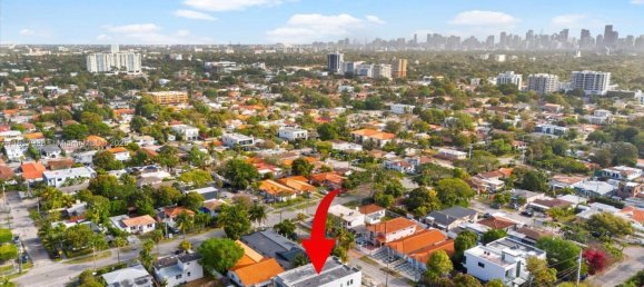 4 dormitorios dúplex en venta en Miami, Miami-Dade, Florida, USA № 614195 5