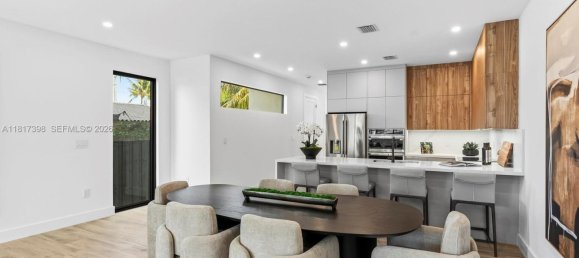 4 dormitorios dúplex en venta en Miami, Miami-Dade, Florida, USA № 614195 27