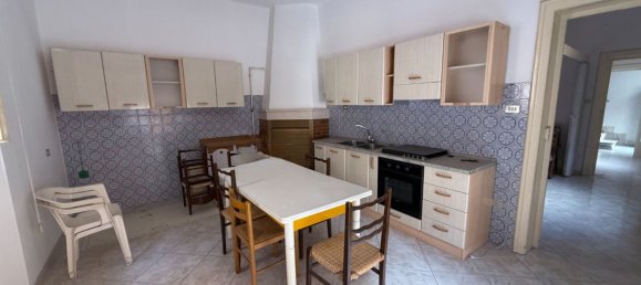 4 bedrooms Duplex in Turi, Italy No. 327825 4
