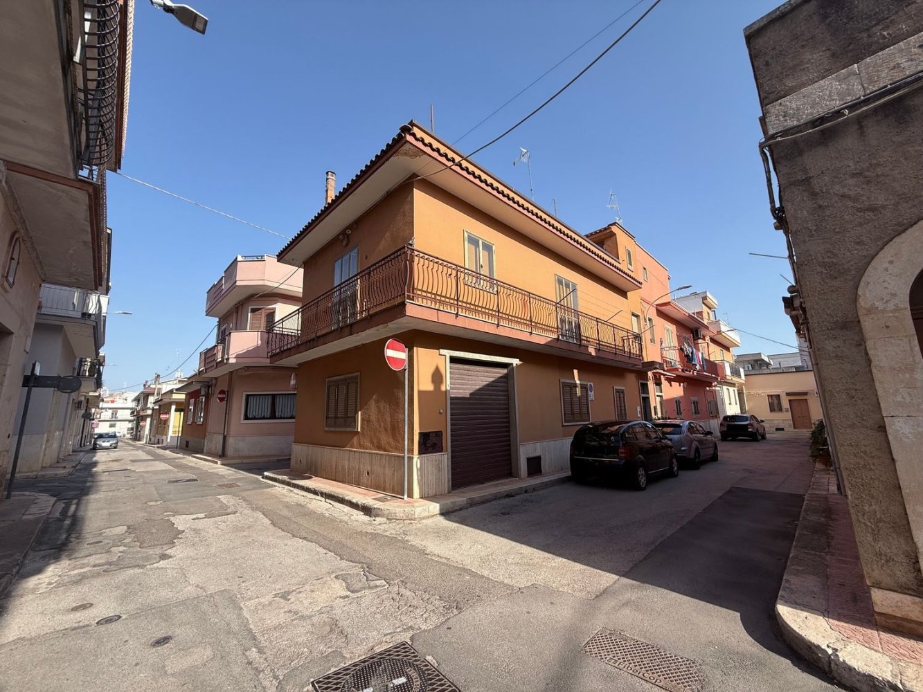 4 bedrooms Duplex in Turi, Italy No. 327825