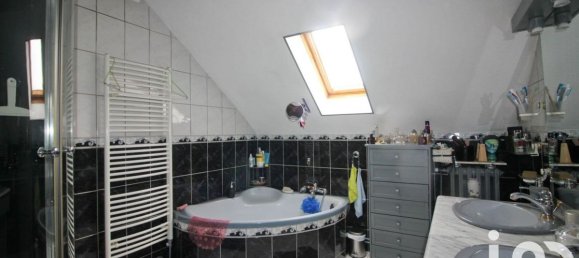 Casa T4 em Menetreol-sur-Sauldre, France N.º 60464 40