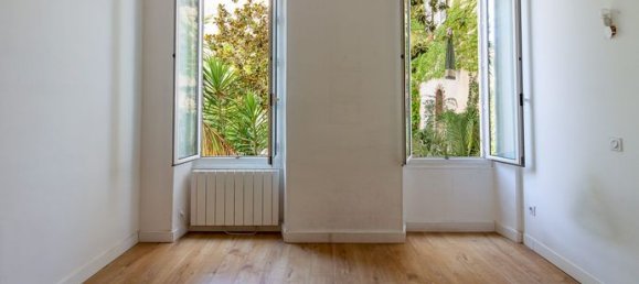 4 bedrooms Apartment in Marseille, France No. 312713 9