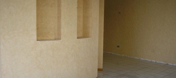 6 rooms Commercial property in Martinsicuro, Italy No. 98232 6
