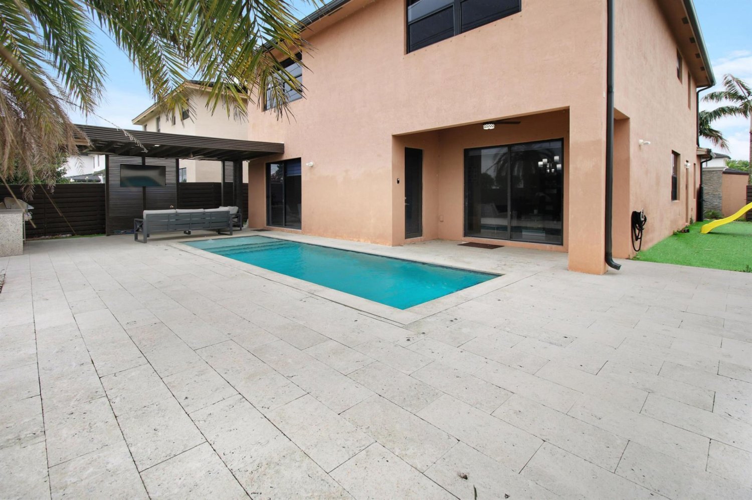 5 dormitorios villa en venta en Miami, Miami-Dade, Florida, USA № 613367
