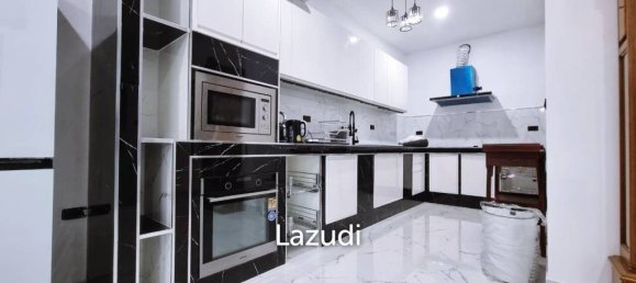 3 Schlafzimmer Cafe / Restaurant in Sattahip, Thailand, Nr. 15327 9