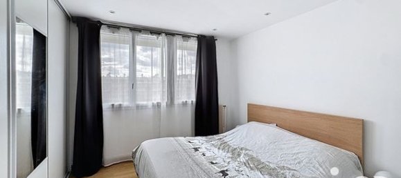 2 chambres Appartement à Neuilly-sur-Marne, France No. 310881 5