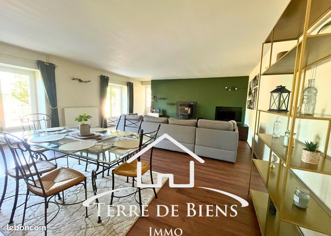 3 chambres Maison de ville à Soissons, France No. 303702