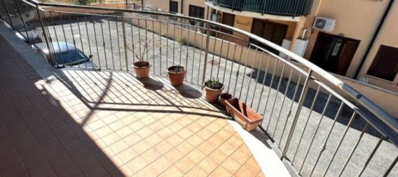 2 غرف نوم شقة في Guidonia Montecelio, Italy رقم 333399 22