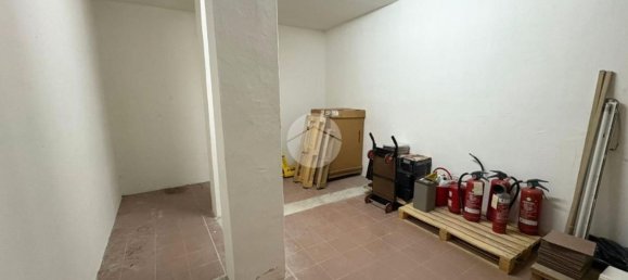 Гараж 22м² в Куарту Сант'Элена, Италия № 345074 5