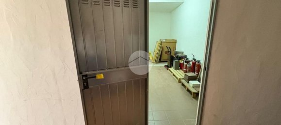 Гараж 22м² в Куарту Сант'Элена, Италия № 345074 9