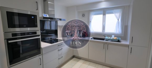 3 Schlafzimmer Haus in Dreux, France, Nr. 81220 2