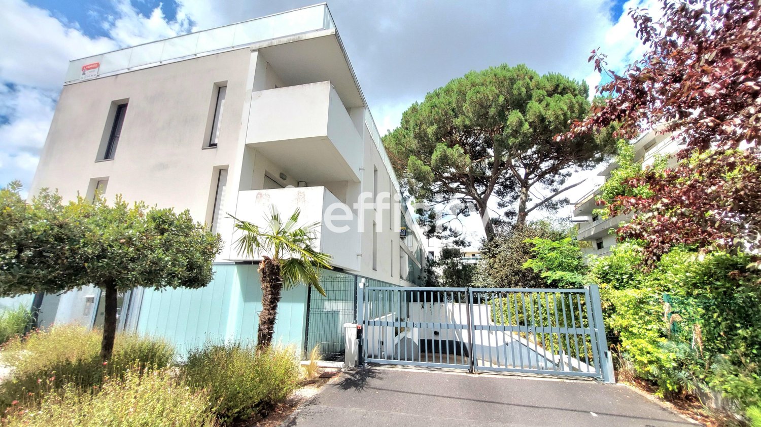 1 bedroom Apartment in Bordeaux, France No. 283904