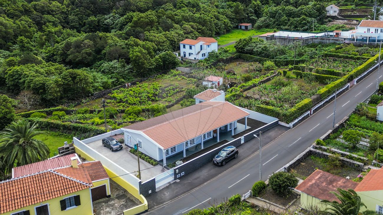 3 Schlafzimmer Haus in Praia da Vitoria, Portugal, Nr. 37078