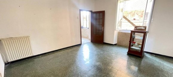 3-Zimmer Wohnung in Genoa, Italy, Nr. 36810 12