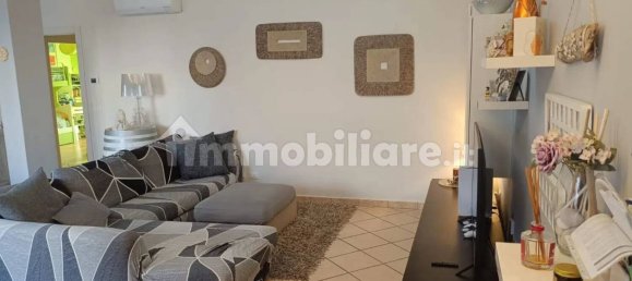 3 Schlafzimmer Wohnung in Verona, Italy, Nr. 360619 6