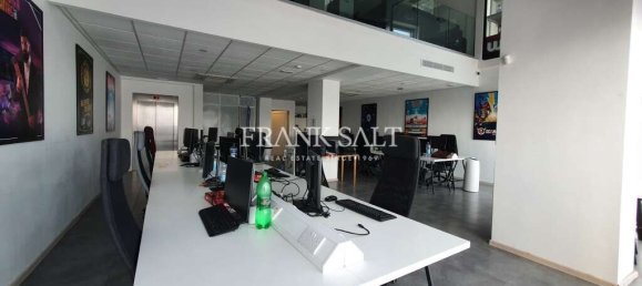  مكتب في Sliema, Malta 150متر مربع رقم 12765 4