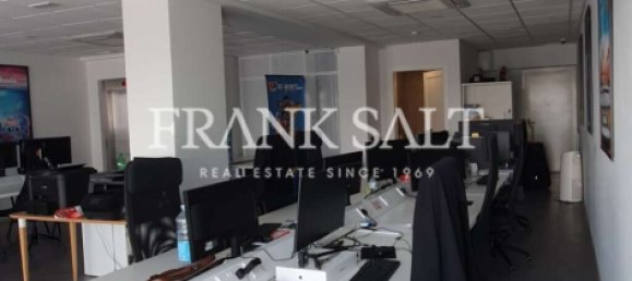  مكتب في Sliema, Malta 150متر مربع رقم 12765 8