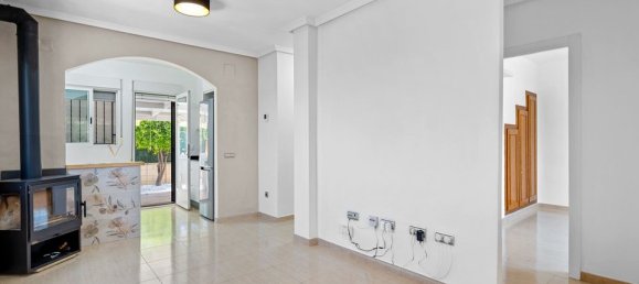 3 bedrooms Villa in Polop, Spain No. 178220 6