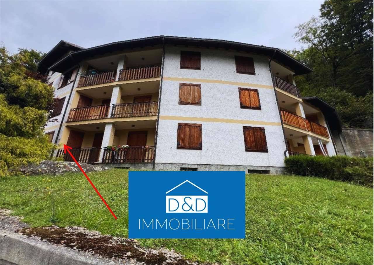 2 bedrooms Apartment in Ala di Stura, Italy No. 10302