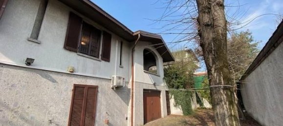 6 rooms Villa in Settimo Milanese, Italy No. 25579 24