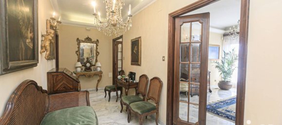 4 bedrooms Apartment in Genoa, Italy No. 27908 7