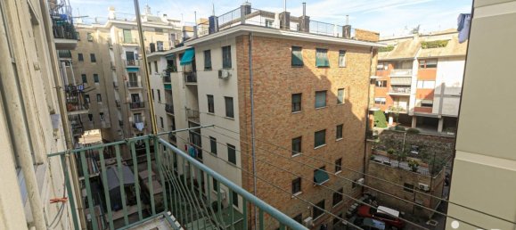 4 bedrooms Apartment in Genoa, Italy No. 27908 20