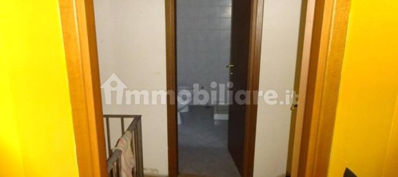 87m² Commercial property in Terni, Italy No. 353451 2