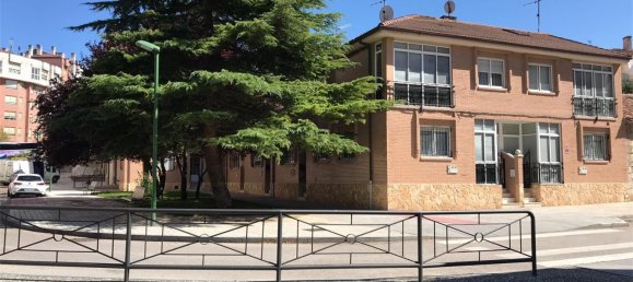 Дом с 4 спальнями в Бургос, Испания № 152757 11