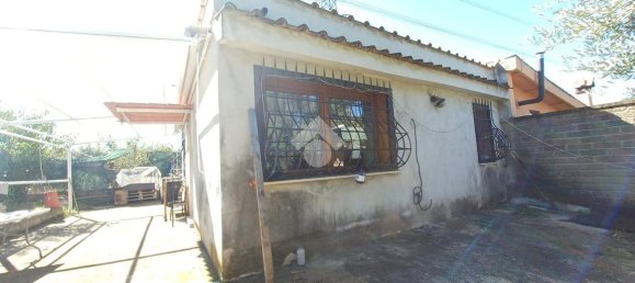 2-salle Maison à Nepi, Italy No. 110378 10