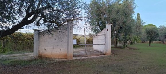 Casa de 3 habitaciónes en Francavilla Fontana, Italy No. 21875 2