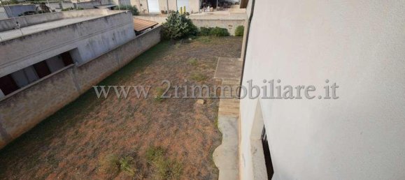 10 rooms Villa in Mazara del Vallo, Italy No. 20908 25