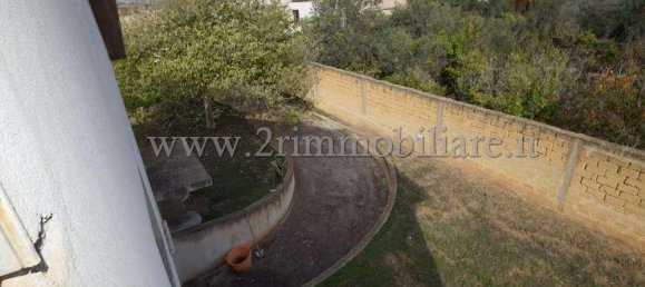 10 rooms Villa in Mazara del Vallo, Italy No. 20908 5