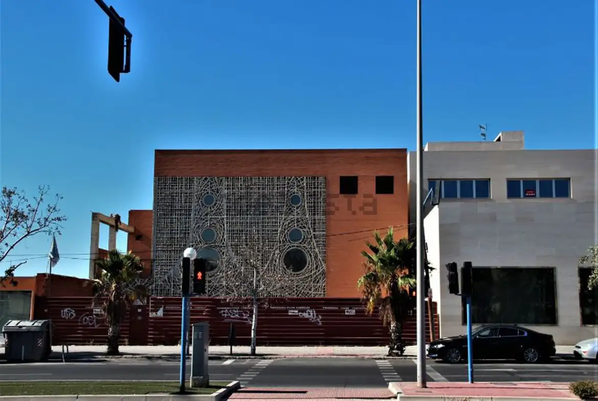 2521m² Building in La Florida, Spain No. 66219