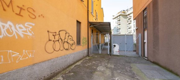 1 bedroom Apartment in Sesto San Giovanni, Italy No. 93739 7