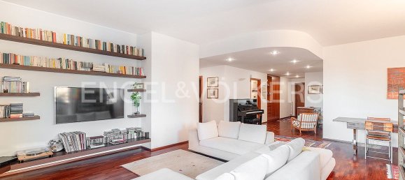 Apartamento de 3 dormitorios en Monza, Italy No. 79737 5