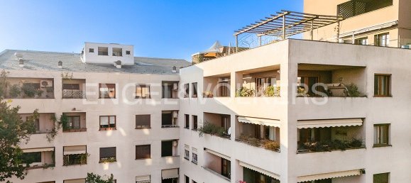 Apartamento de 3 dormitorios en Monza, Italy No. 79737 14