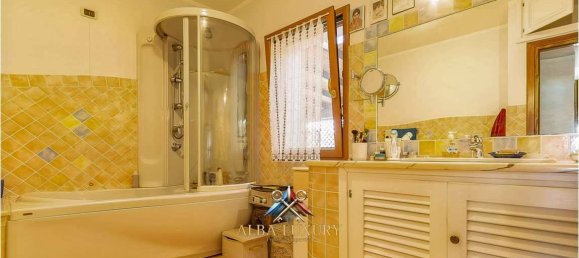 Villa de 7 dormitorios en Santa Teresa Gallura, Italy No. 325953 14