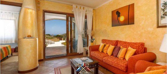 Villa de 7 dormitorios en Santa Teresa Gallura, Italy No. 325953 22
