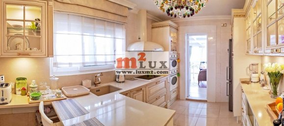 3 bedrooms Villa in Lloret de Mar, Spain No. 13294 9