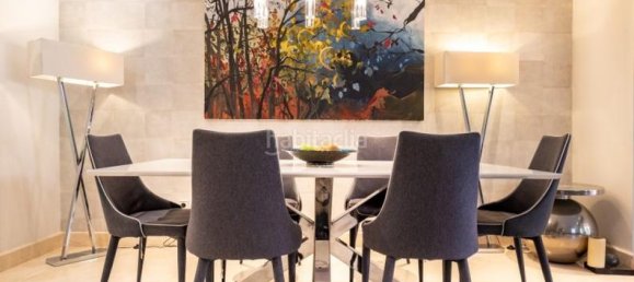 Apartamento de 3 dormitorios en Marbella, Spain No. 20713 10