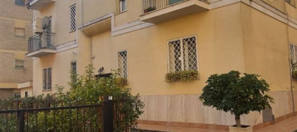 Apartamento de 2 habitaciónes en Rome, Italy No. 109474 2