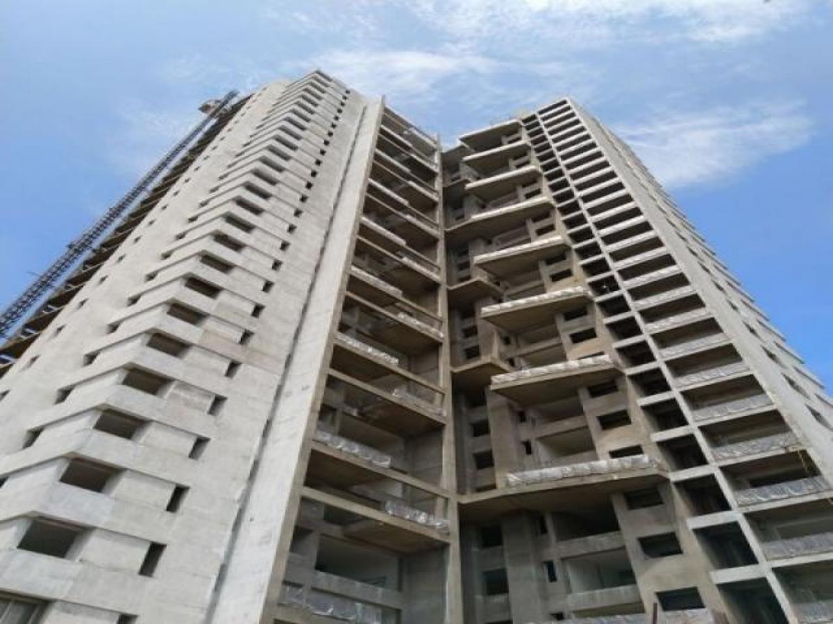 5 bedrooms House in Kolkata, India No. 22200