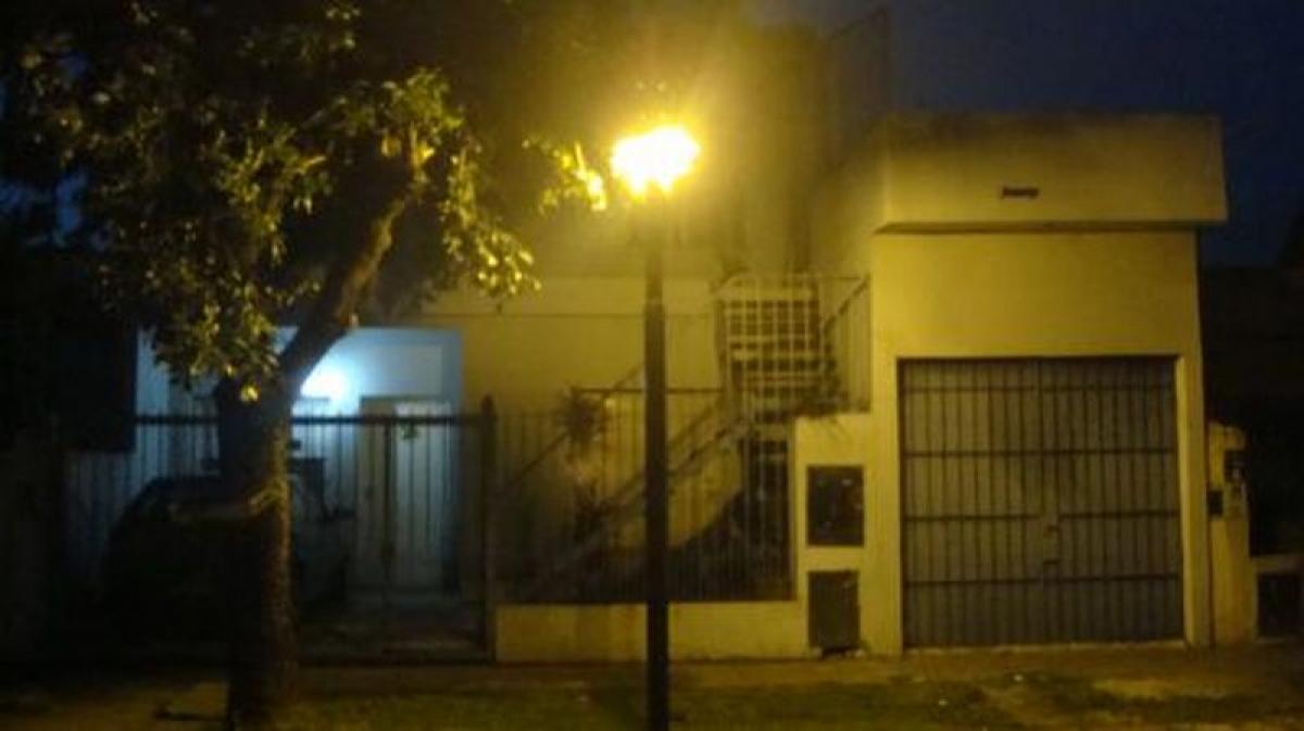 6 bedrooms House in San Fernando, Argentina No. 8810