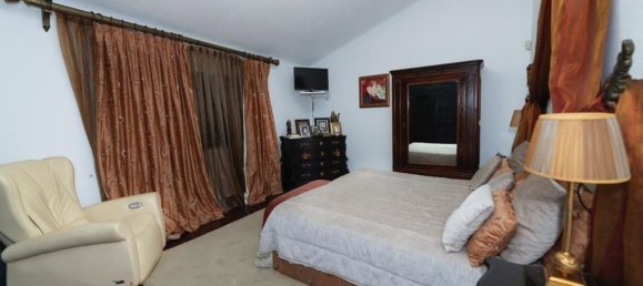 6 bedrooms House in Sesimbra, Portugal No. 27049 30